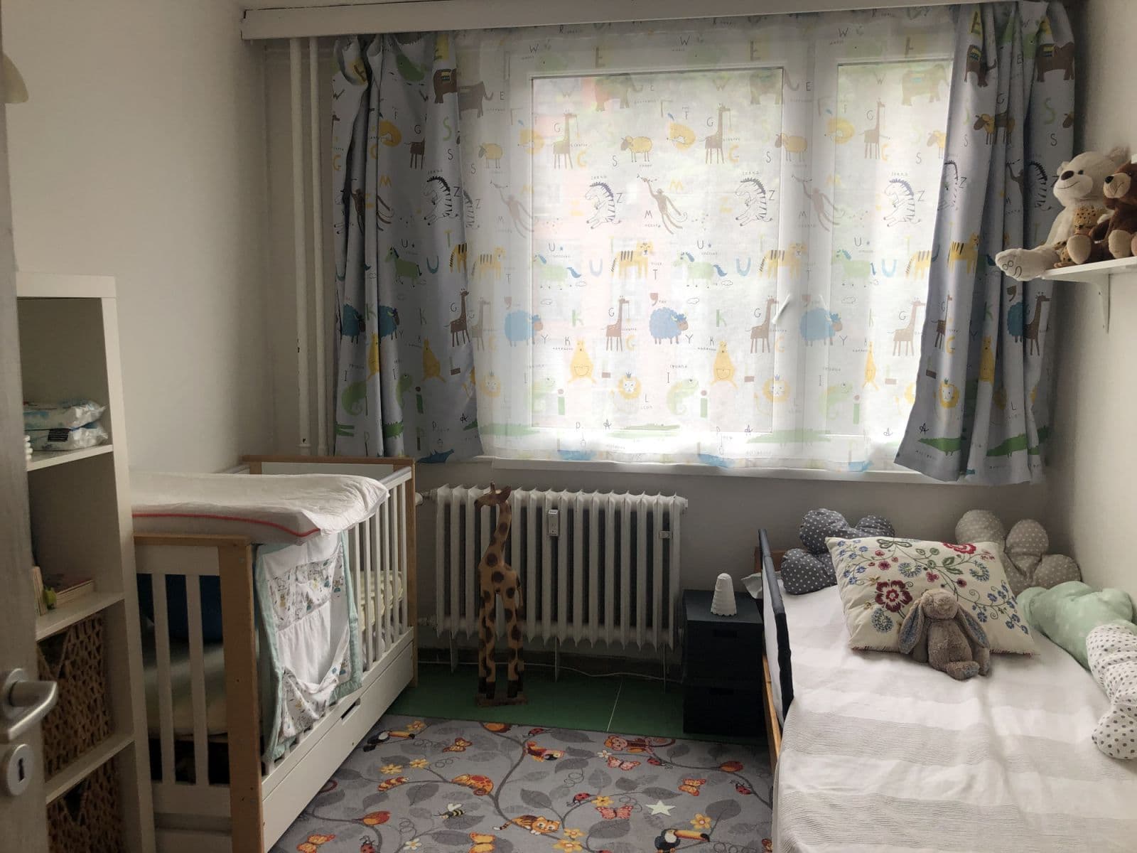 Prenájom bytu 70 m², Molákova, Praha, Praha Prenájom bytu 70 m², Molákova, Praha, Praha