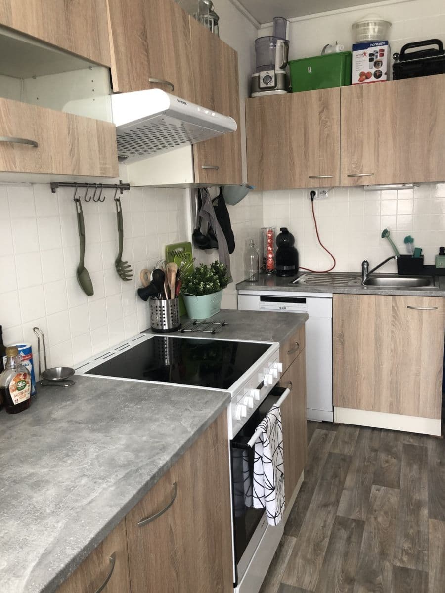 Prenájom bytu 70 m², Molákova, Praha, Praha Prenájom bytu 70 m², Molákova, Praha, Praha