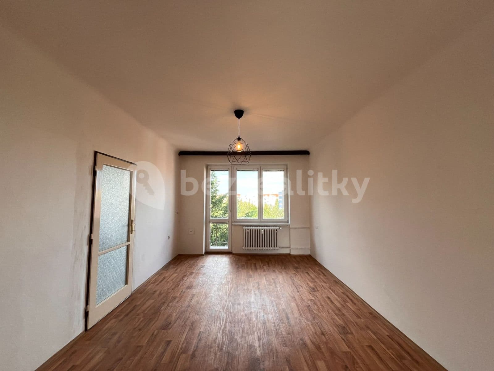Prenájom bytu 3-izbový 65 m², Na Stezce, Praha, Praha Prenájom bytu 3-izbový 65 m², Na Stezce, Praha, Praha