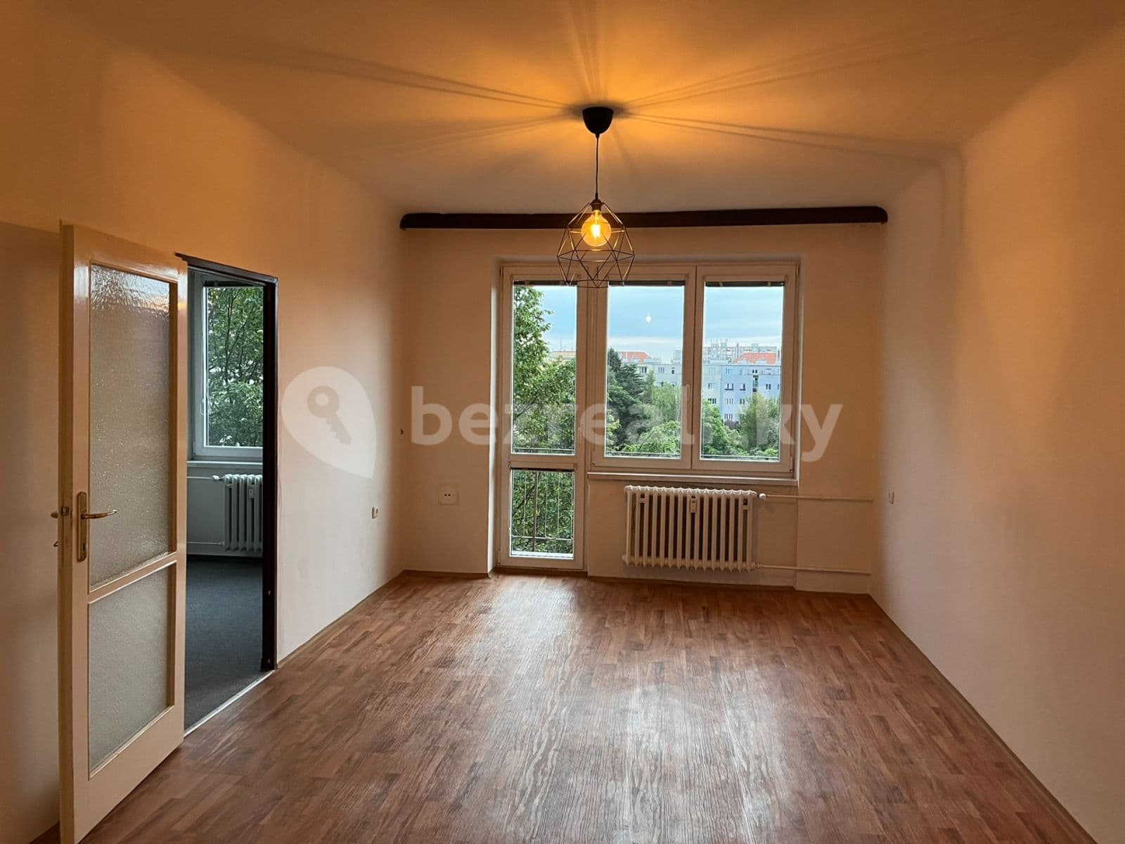 Prenájom bytu 3-izbový 65 m², Na Stezce, Praha, Praha Prenájom bytu 3-izbový 65 m², Na Stezce, Praha, Praha
