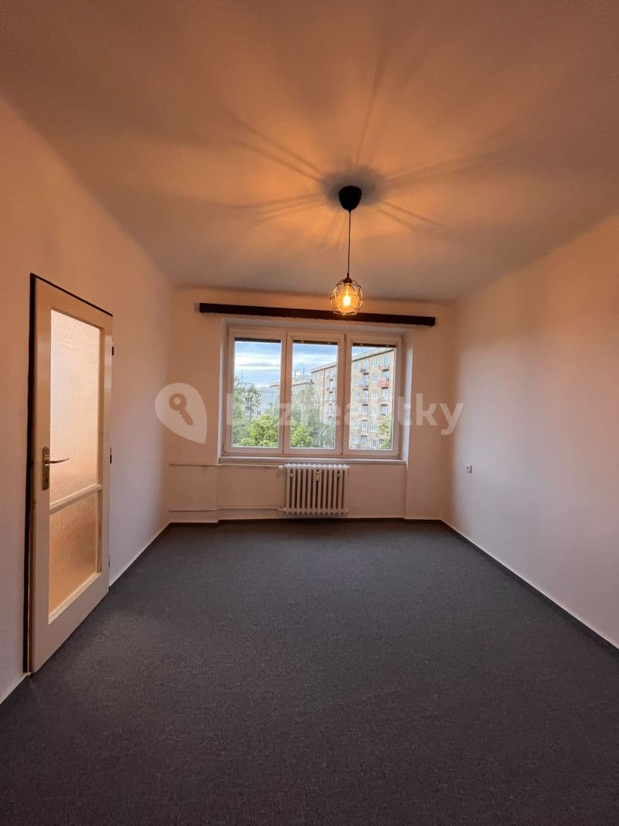Prenájom bytu 3-izbový 65 m², Na Stezce, Praha, Praha Prenájom bytu 3-izbový 65 m², Na Stezce, Praha, Praha