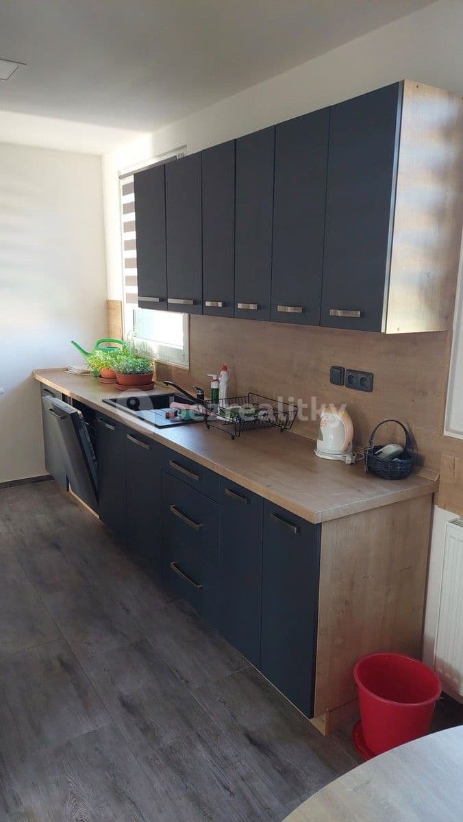 Prenájom domu 66 m², pozemek 620 m², Suchdol, Středočeský kraj Prenájom domu 66 m², pozemek 620 m², Suchdol, Středočeský kraj