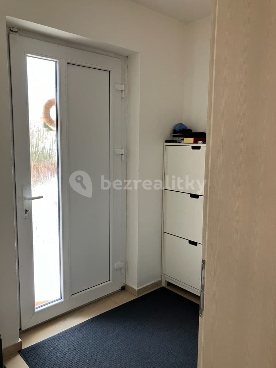 Prenájom domu 286 m², pozemok 447 m², Habrová, Horoměřice, Středočeský kraj Prenájom domu 286 m², pozemok 447 m², Habrová, Horoměřice, Středočeský kraj
