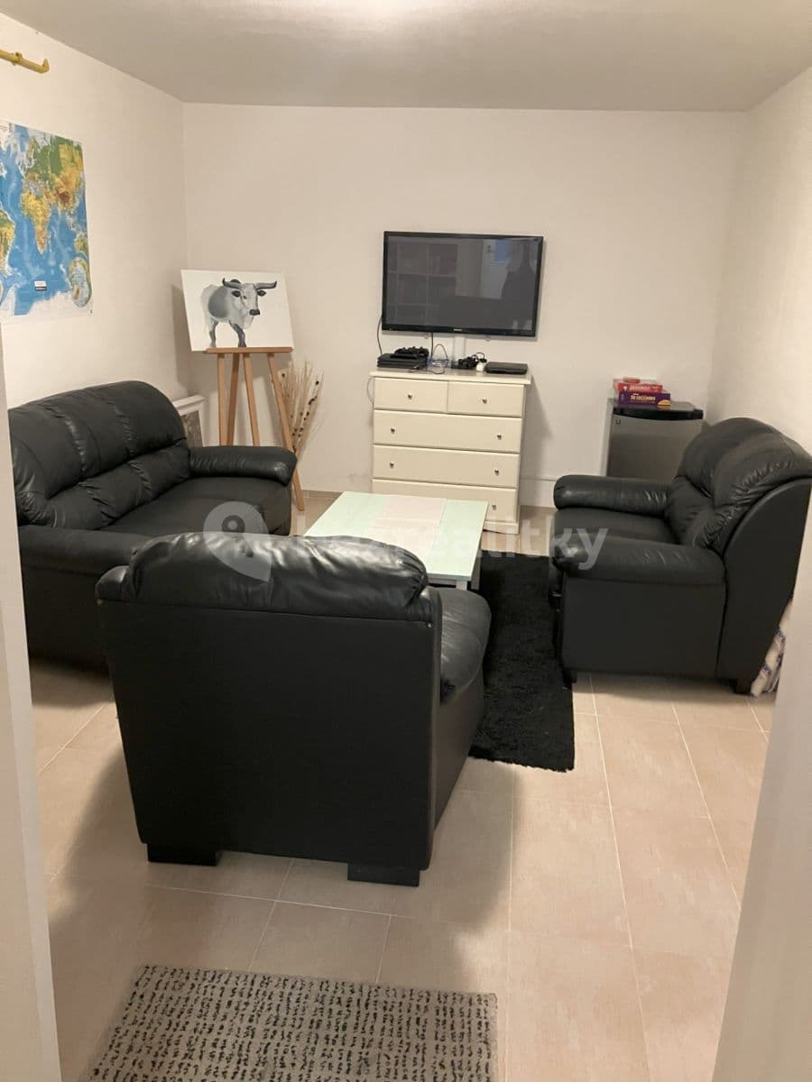 Prenájom domu 286 m², pozemok 447 m², Habrová, Horoměřice, Středočeský kraj Prenájom domu 286 m², pozemok 447 m², Habrová, Horoměřice, Středočeský kraj