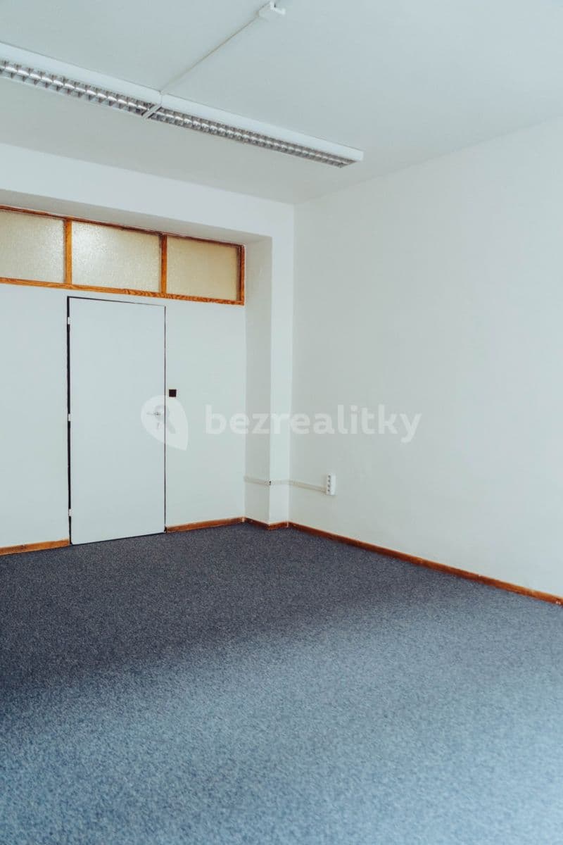 Prenájom kancelárie 25 m², Husova, Brno, Jihomoravský kraj Prenájom kancelárie 25 m², Husova, Brno, Jihomoravský kraj
