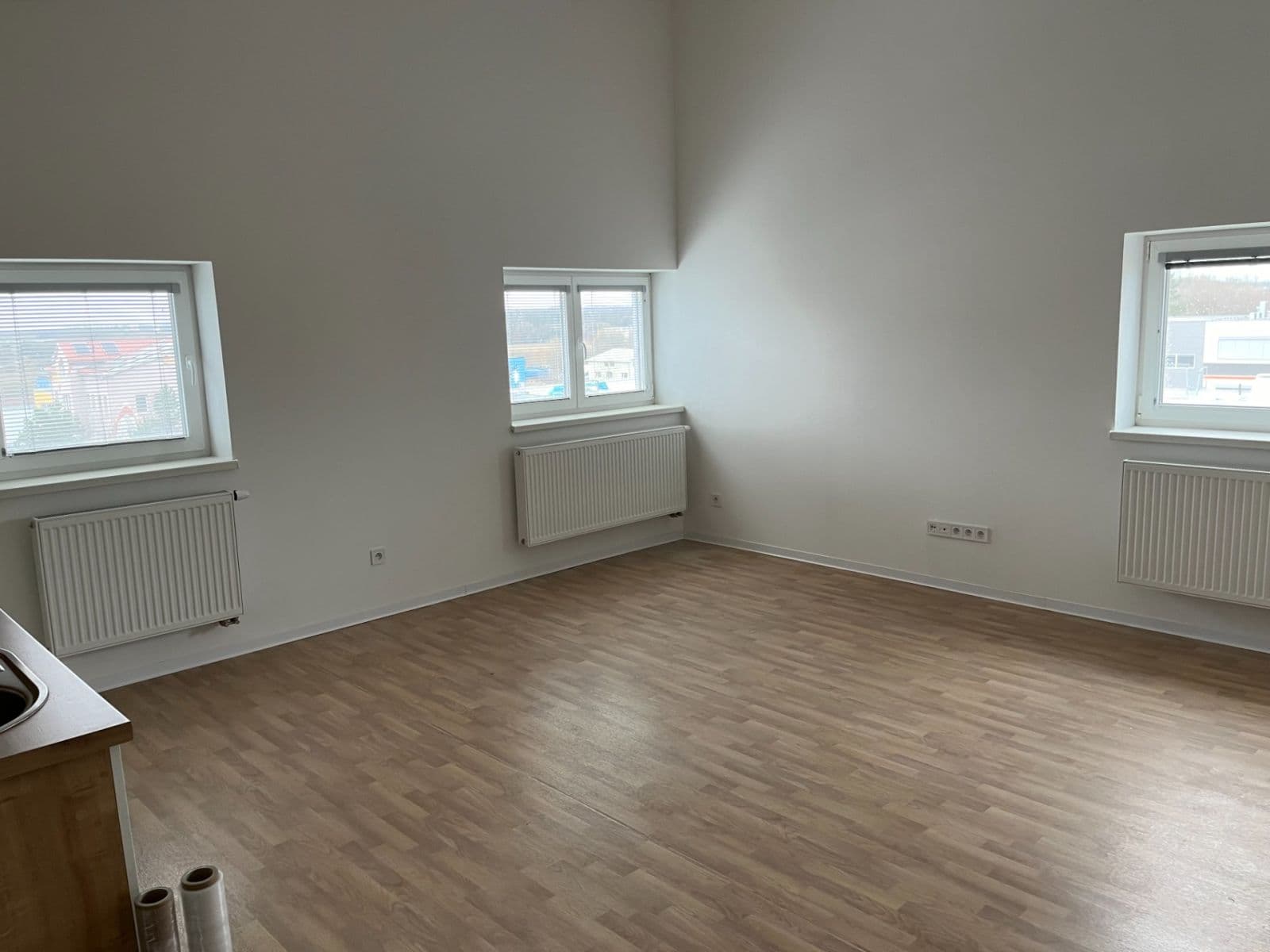 Prenájom bytu 1-izbový 45 m², U Uhříněveské obory, Praha, Praha Prenájom bytu 1-izbový 45 m², U Uhříněveské obory, Praha, Praha