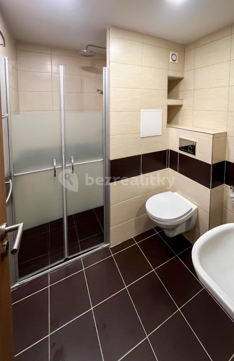 Prenájom bytu 1-izbový 44 m², Konečná, Karlovy Vary, Karlovarský kraj Prenájom bytu 1-izbový 44 m², Konečná, Karlovy Vary, Karlovarský kraj