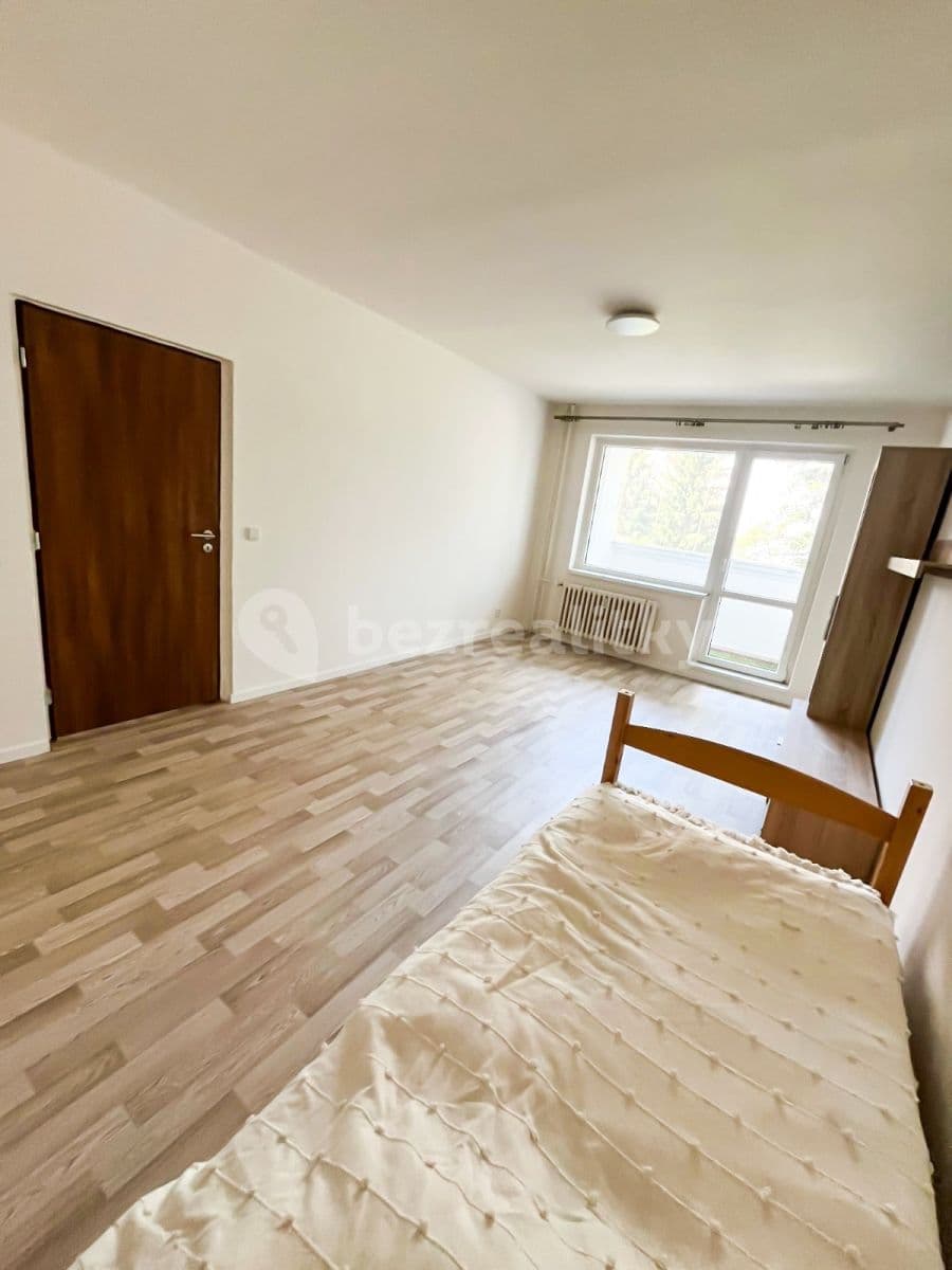 Prenájom bytu 1-izbový 44 m², Konečná, Karlovy Vary, Karlovarský kraj Prenájom bytu 1-izbový 44 m², Konečná, Karlovy Vary, Karlovarský kraj