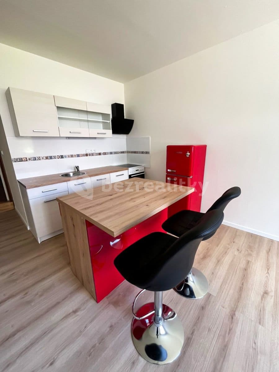 Prenájom bytu 1-izbový 44 m², Konečná, Karlovy Vary, Karlovarský kraj Prenájom bytu 1-izbový 44 m², Konečná, Karlovy Vary, Karlovarský kraj