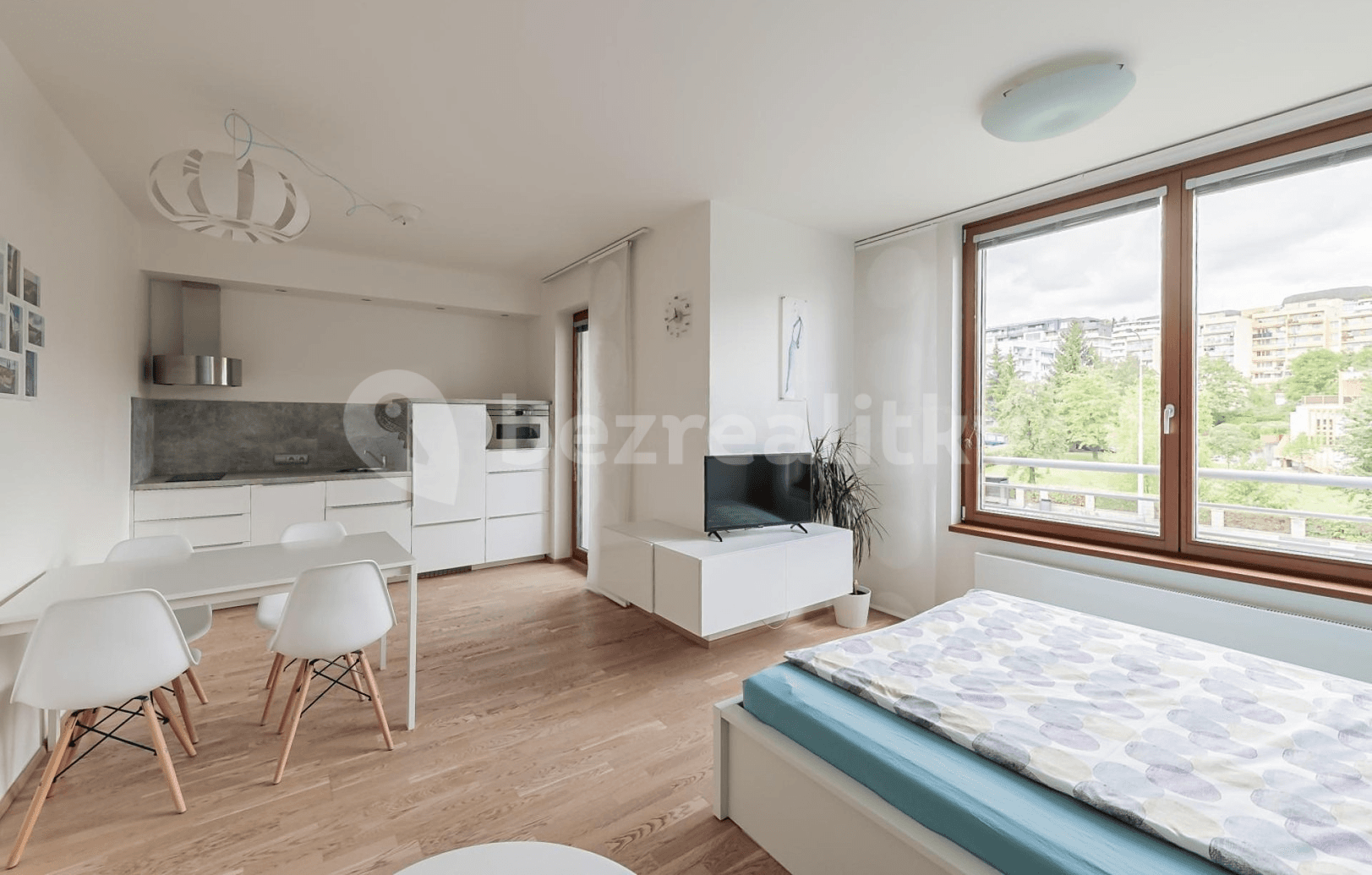Prenájom bytu 1-izbový 39 m², Patočkova, Praha, Praha Prenájom bytu 1-izbový 39 m², Patočkova, Praha, Praha