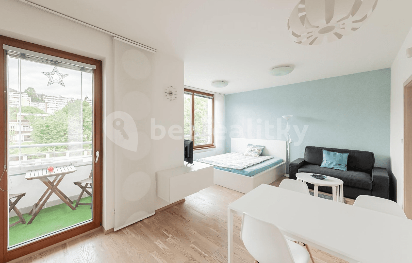 Prenájom bytu 1-izbový 39 m², Patočkova, Praha, Praha Prenájom bytu 1-izbový 39 m², Patočkova, Praha, Praha