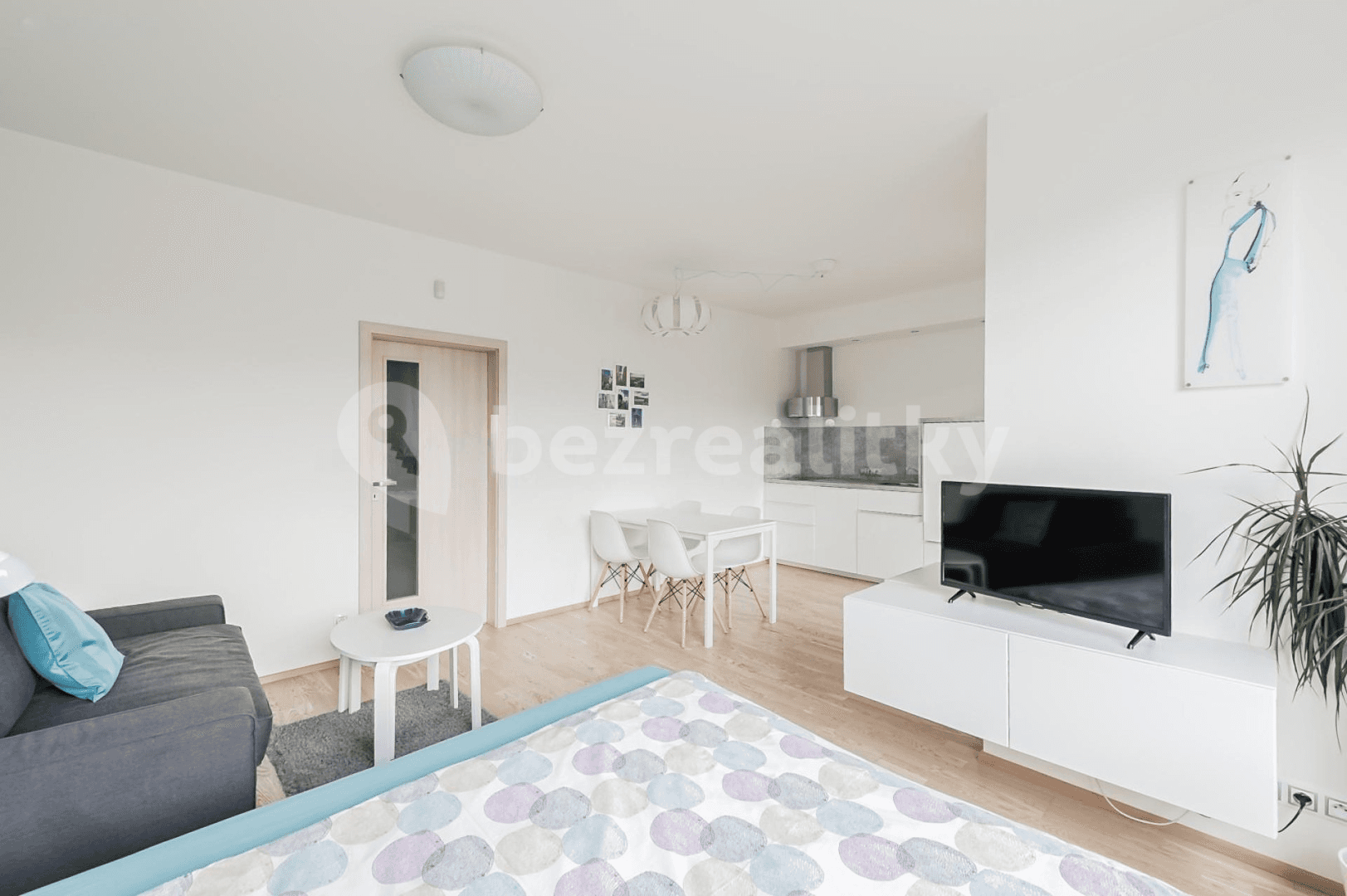 Prenájom bytu 1-izbový 39 m², Patočkova, Praha, Praha Prenájom bytu 1-izbový 39 m², Patočkova, Praha, Praha