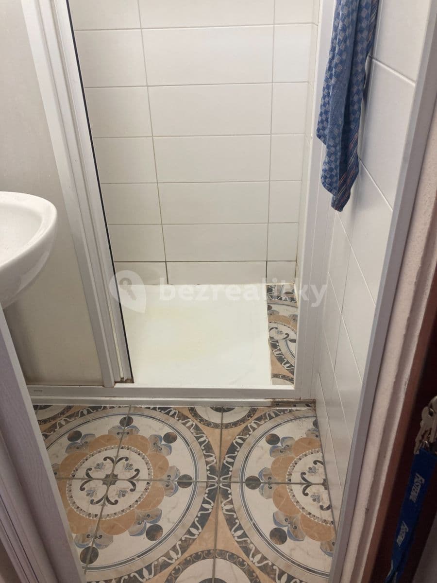 Prenájom bytu 1-izbový 45 m², Rybnická, Brno, Jihomoravský kraj Prenájom bytu 1-izbový 45 m², Rybnická, Brno, Jihomoravský kraj