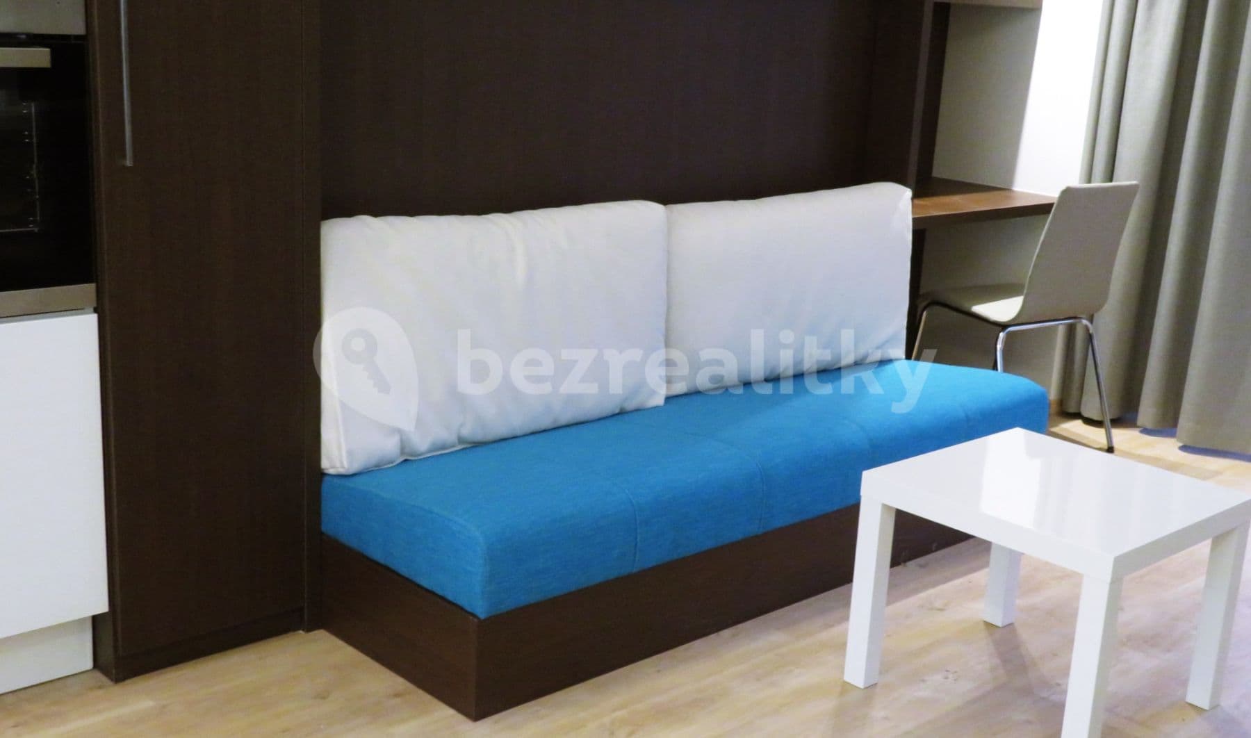 Prenájom bytu 1-izbový 29 m², Mukařovského, Praha, Praha Prenájom bytu 1-izbový 29 m², Mukařovského, Praha, Praha