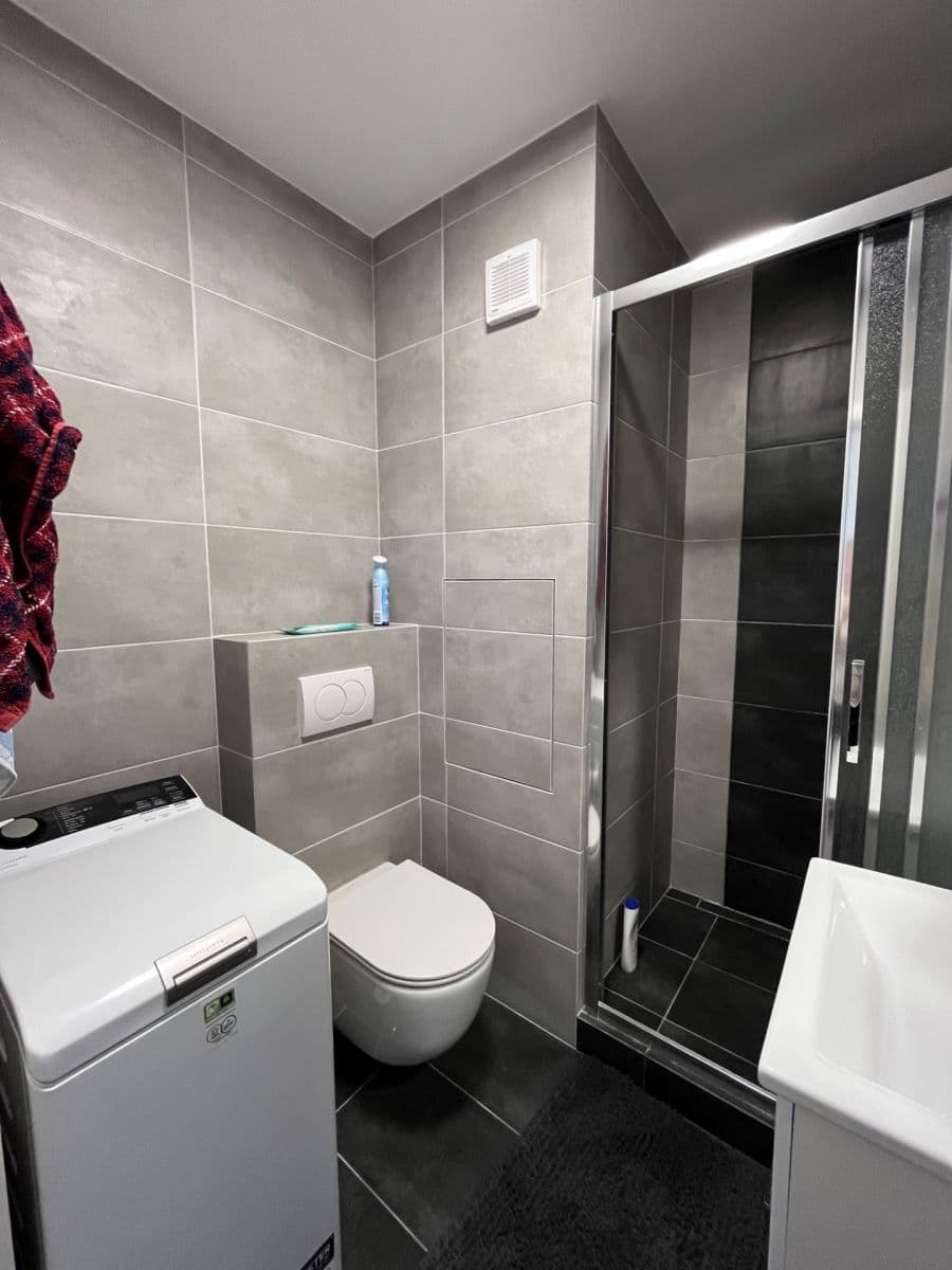 Prenájom bytu 1-izbový 35 m², Sídliště Osvobození, Vyškov, Jihomoravský kraj Prenájom bytu 1-izbový 35 m², Sídliště Osvobození, Vyškov, Jihomoravský kraj