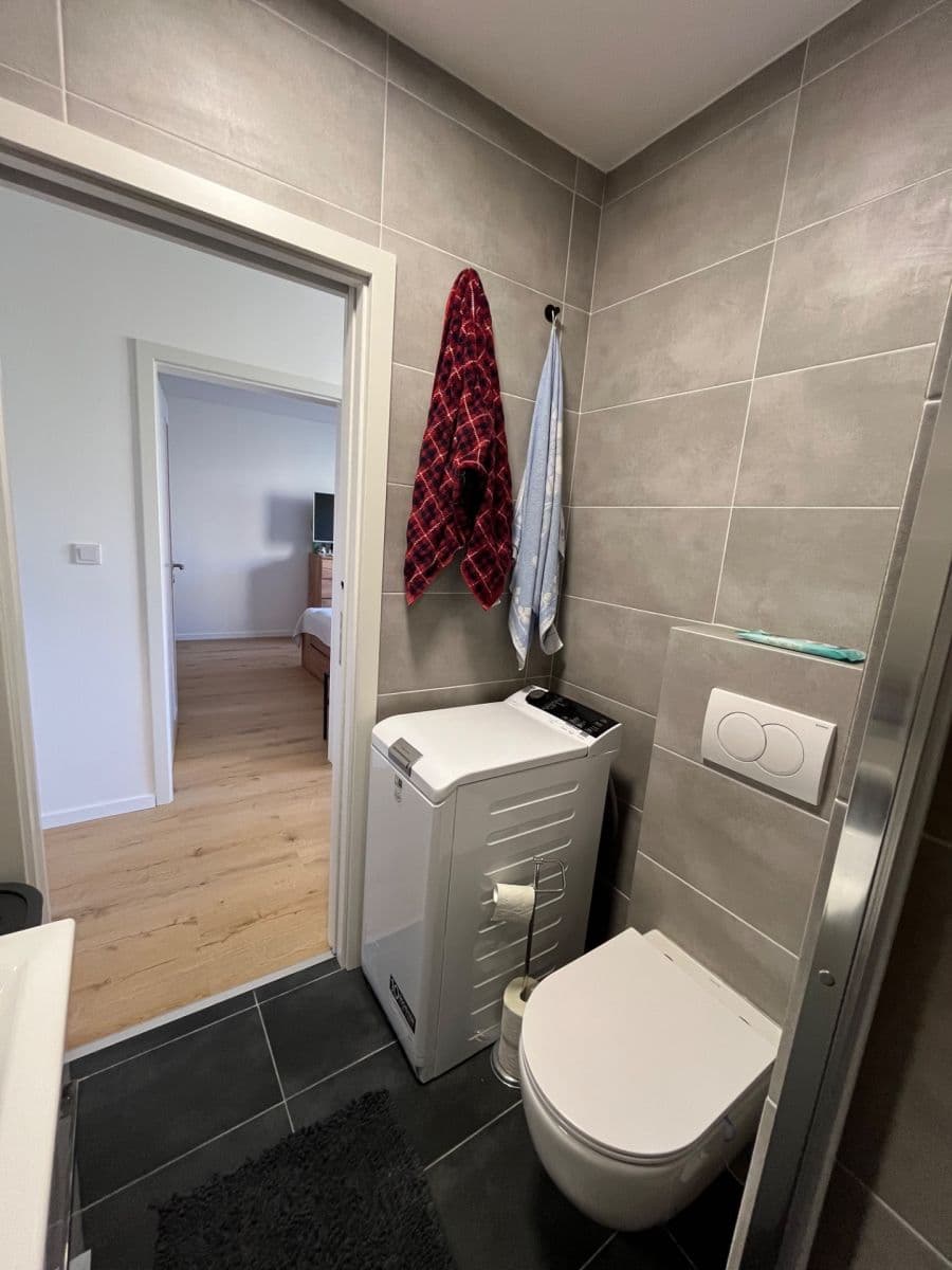 Prenájom bytu 1-izbový 35 m², Sídliště Osvobození, Vyškov, Jihomoravský kraj Prenájom bytu 1-izbový 35 m², Sídliště Osvobození, Vyškov, Jihomoravský kraj