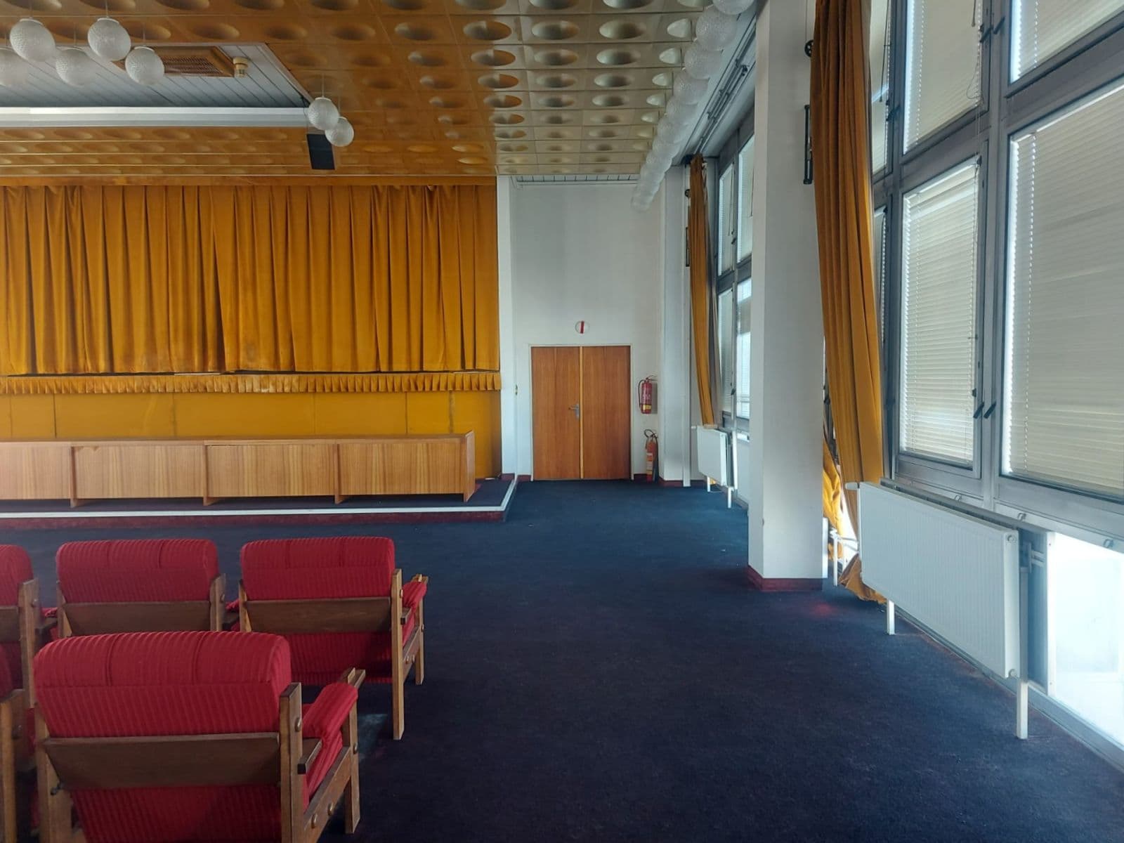 Prenájom nebytového priestoru 233 m², Za Mototechnou, Praha, Praha Prenájom nebytového priestoru 233 m², Za Mototechnou, Praha, Praha