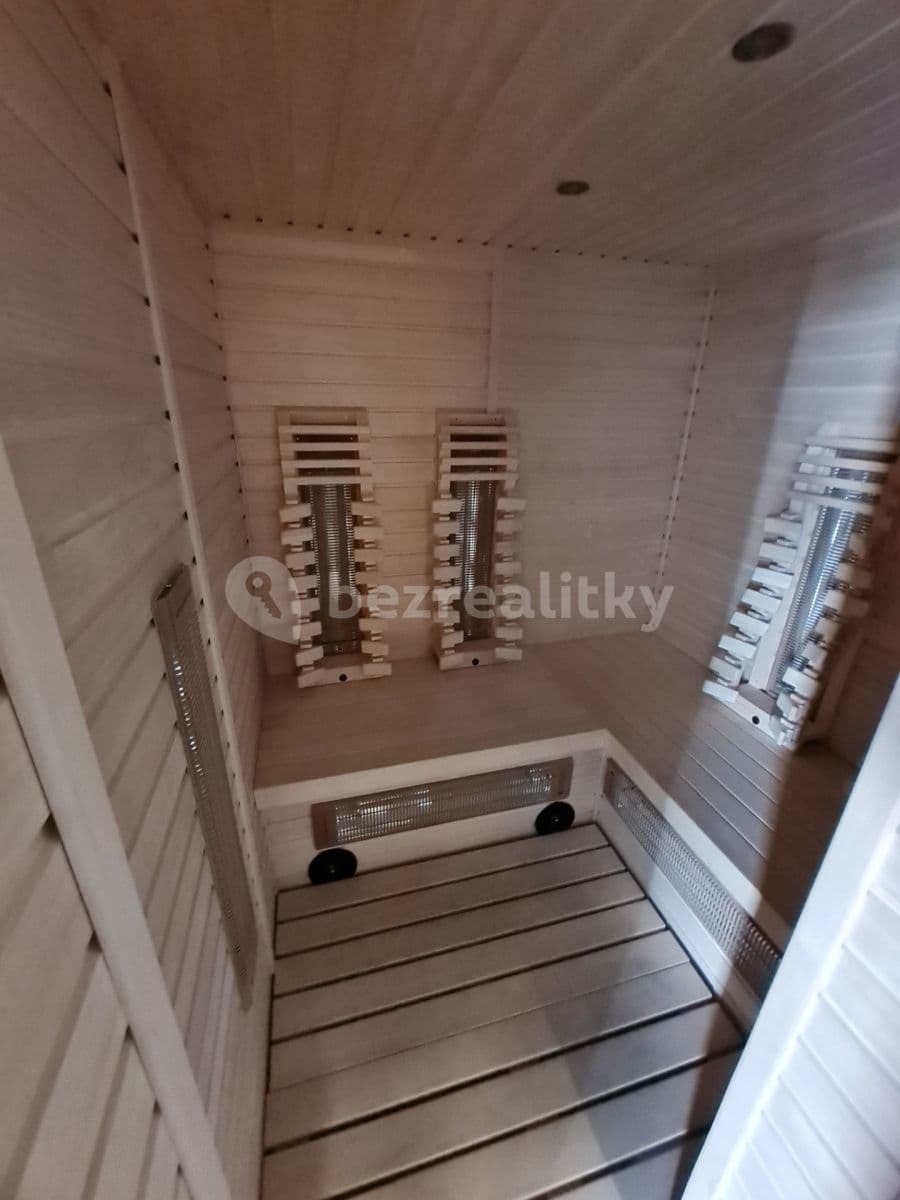 Prenájom bytu 1-izbový 31 m², Mukařovského, Praha, Praha Prenájom bytu 1-izbový 31 m², Mukařovského, Praha, Praha