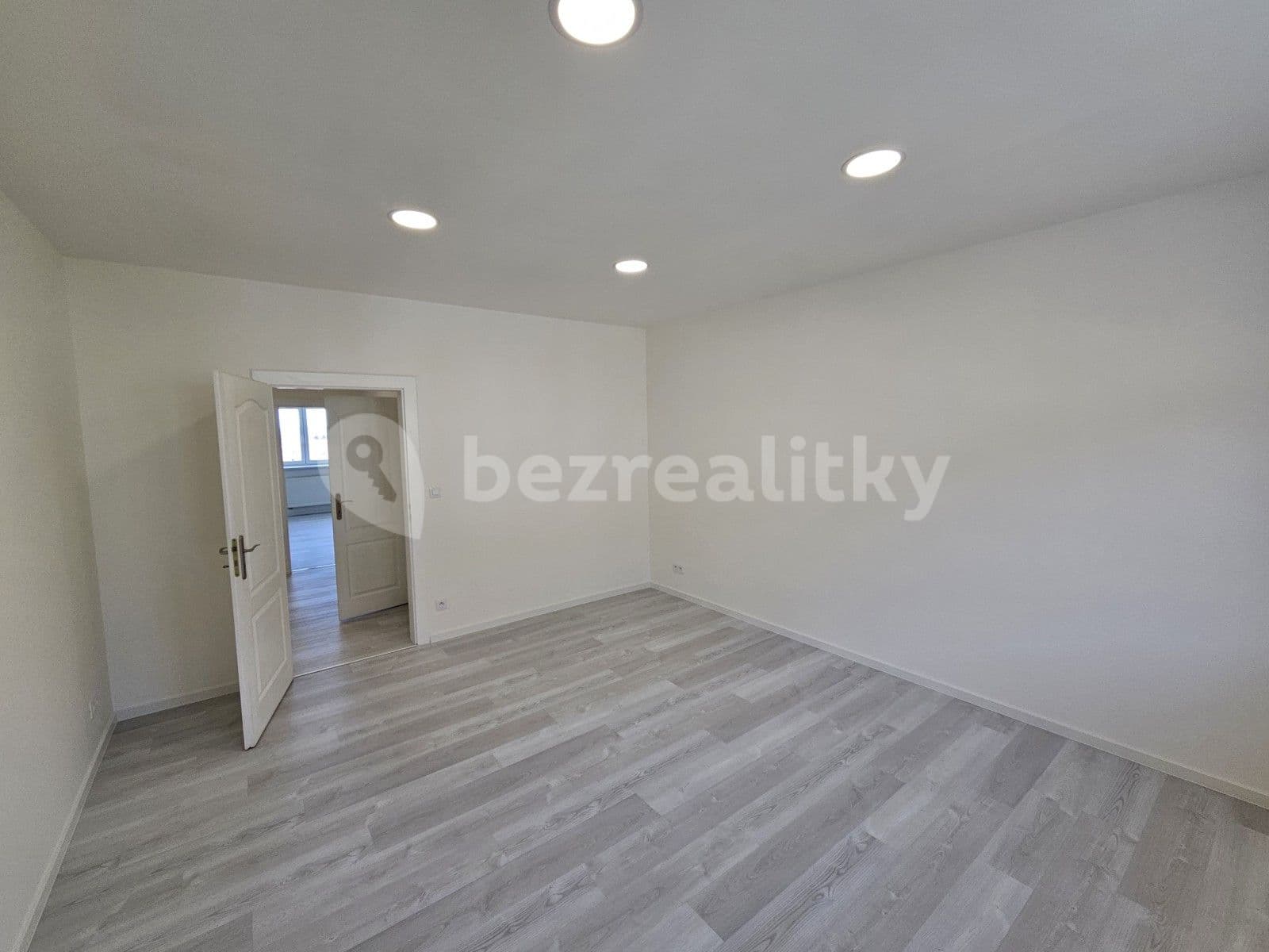 Prenájom bytu 2-izbový 70 m², Viniční, Brno, Jihomoravský kraj Prenájom bytu 2-izbový 70 m², Viniční, Brno, Jihomoravský kraj