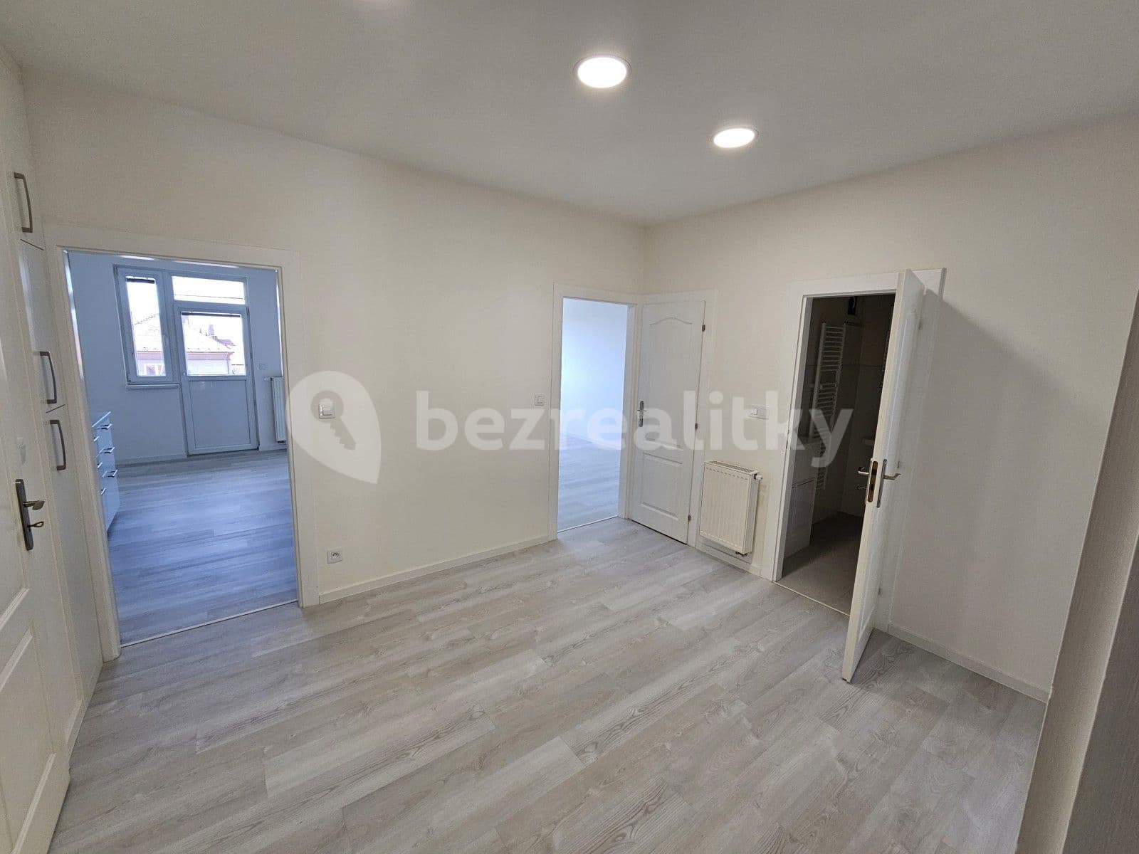 Prenájom bytu 2-izbový 70 m², Viniční, Brno, Jihomoravský kraj Prenájom bytu 2-izbový 70 m², Viniční, Brno, Jihomoravský kraj