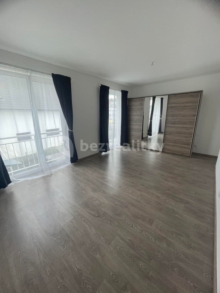 Prenájom domu 97 m², pozemek 130 m², Tři Vršky, Králův Dvůr, Středočeský kraj Prenájom domu 97 m², pozemek 130 m², Tři Vršky, Králův Dvůr, Středočeský kraj