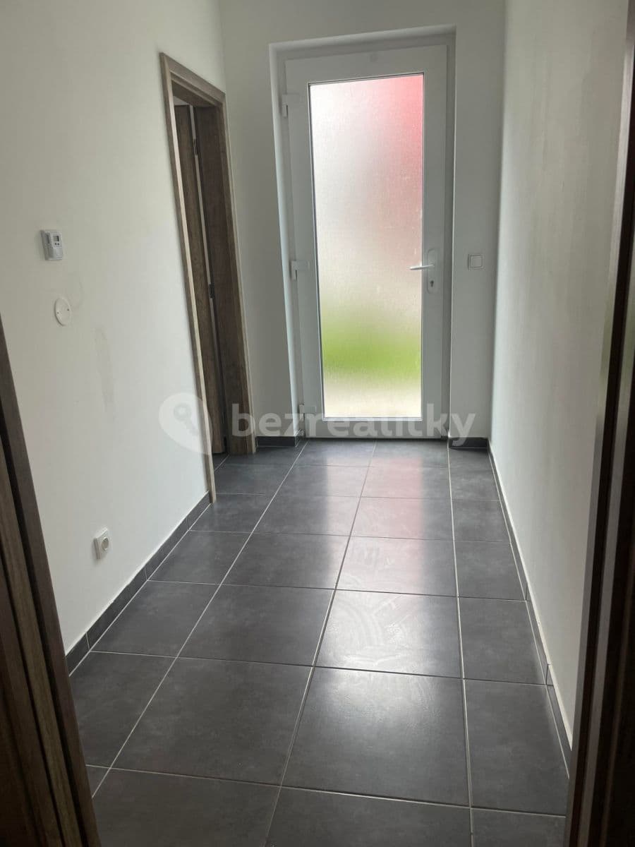 Prenájom domu 97 m², pozemek 130 m², Tři Vršky, Králův Dvůr, Středočeský kraj Prenájom domu 97 m², pozemek 130 m², Tři Vršky, Králův Dvůr, Středočeský kraj