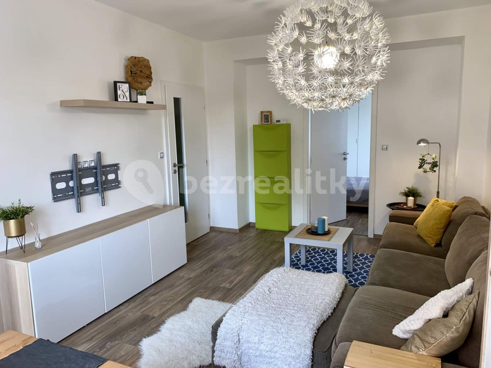 Prenájom bytu 2-izbový 66 m², Na Královkách, Kuřim, Jihomoravský kraj Prenájom bytu 2-izbový 66 m², Na Královkách, Kuřim, Jihomoravský kraj