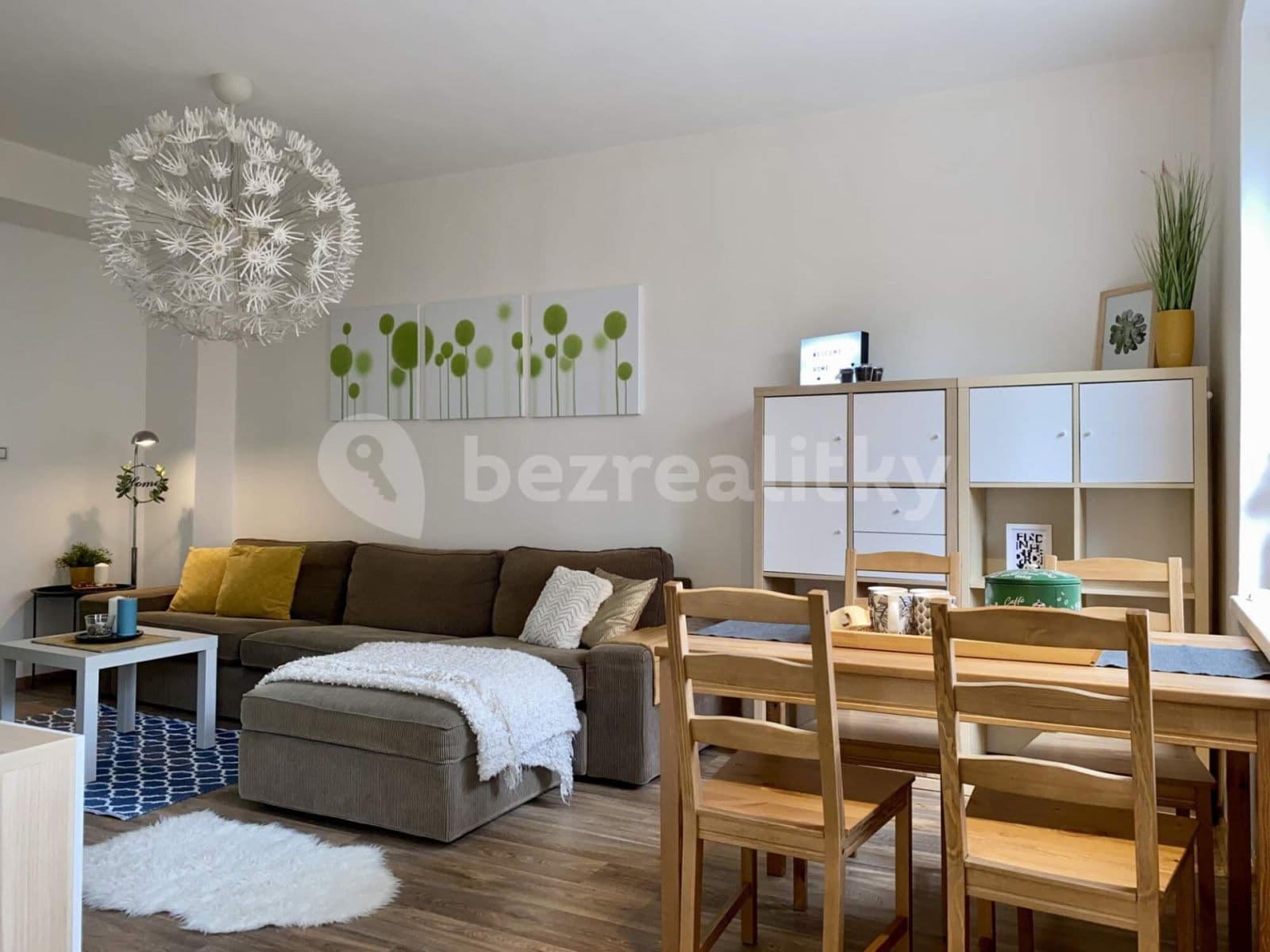 Prenájom bytu 2-izbový 66 m², Na Královkách, Kuřim, Jihomoravský kraj Prenájom bytu 2-izbový 66 m², Na Královkách, Kuřim, Jihomoravský kraj