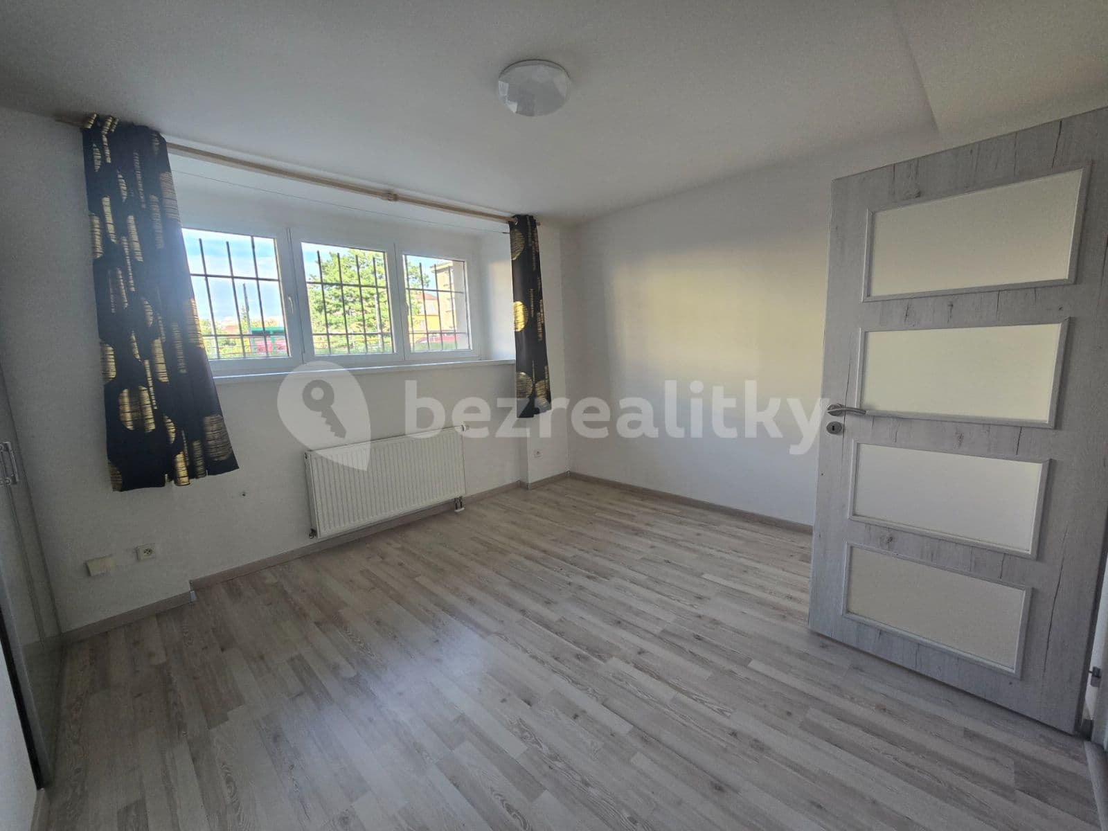 Prenájom bytu 3-izbový 82 m², Michelská, Praha, Praha Prenájom bytu 3-izbový 82 m², Michelská, Praha, Praha