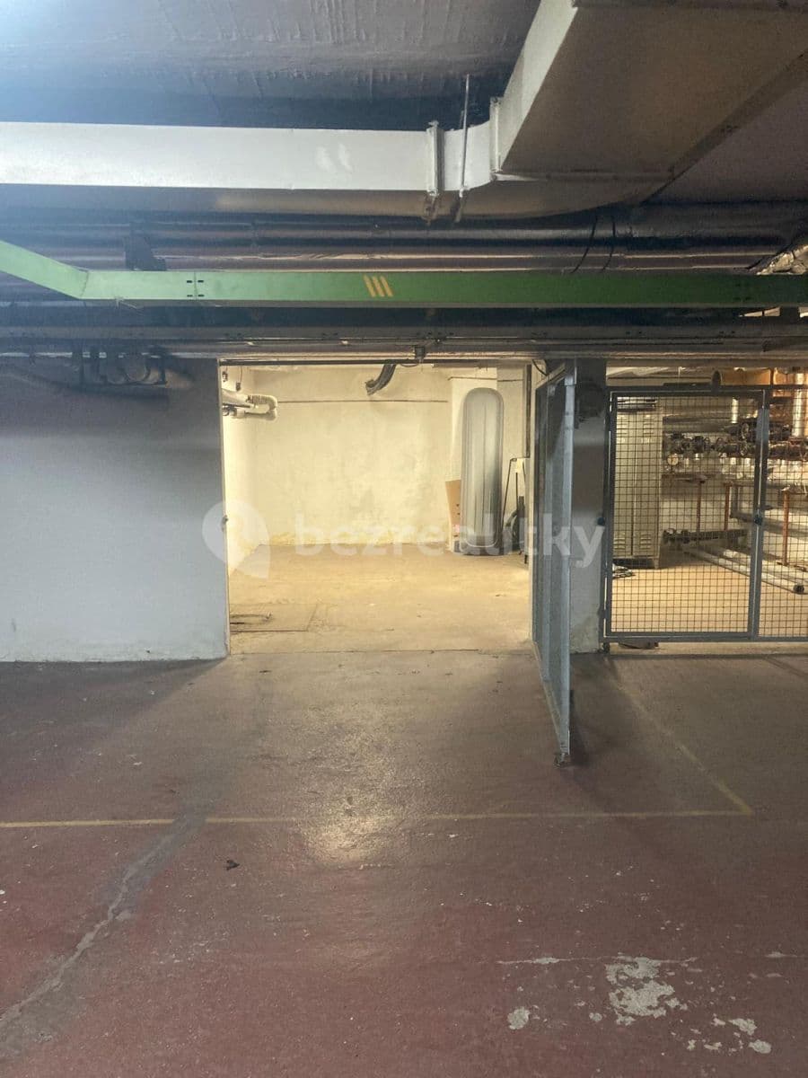 Prenájom garáže 20 m², Perunova, Praha, Praha Prenájom garáže 20 m², Perunova, Praha, Praha