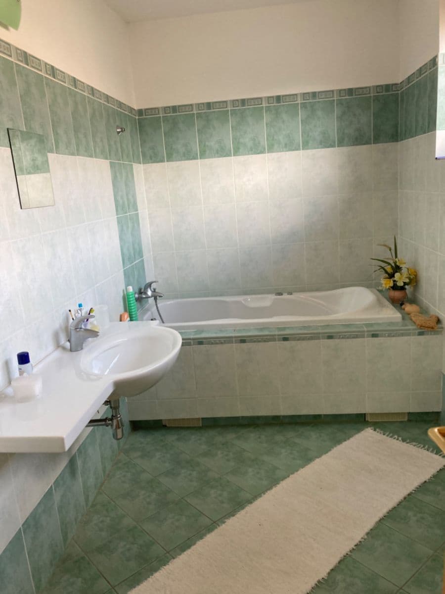 Predaj domu 200 m², pozemek 149 m², Kvetinová, Banská Bystrica, Banskobystrický kraj Predaj domu 200 m², pozemek 149 m², Kvetinová, Banská Bystrica, Banskobystrický kraj