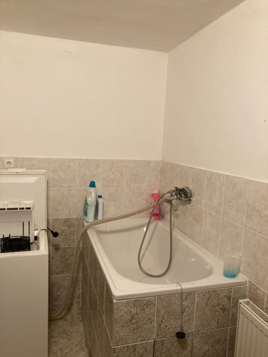 Predaj domu 200 m², pozemek 149 m², Kvetinová, Banská Bystrica, Banskobystrický kraj Predaj domu 200 m², pozemek 149 m², Kvetinová, Banská Bystrica, Banskobystrický kraj