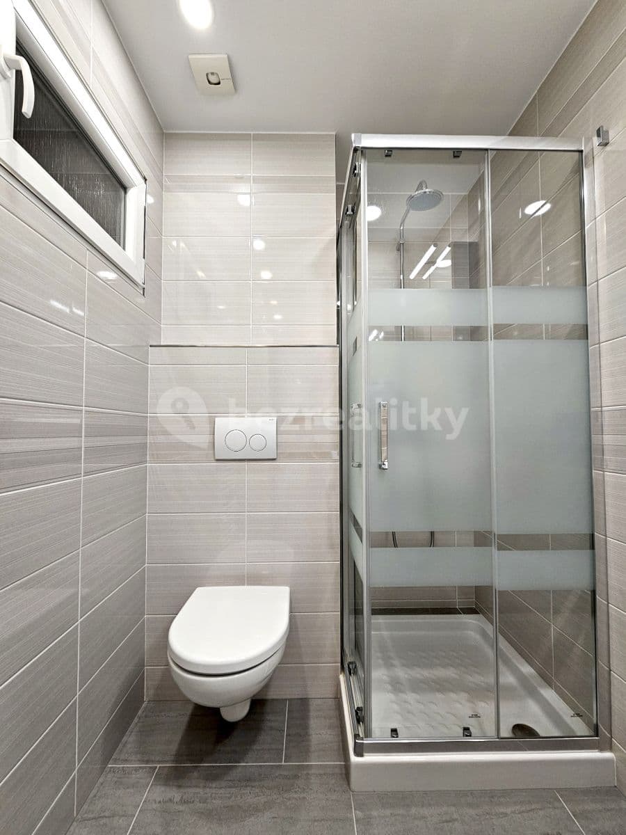 Prenájom bytu Garsoniéra 28 m², Heřmanova, Praha, Praha Prenájom bytu Garsoniéra 28 m², Heřmanova, Praha, Praha