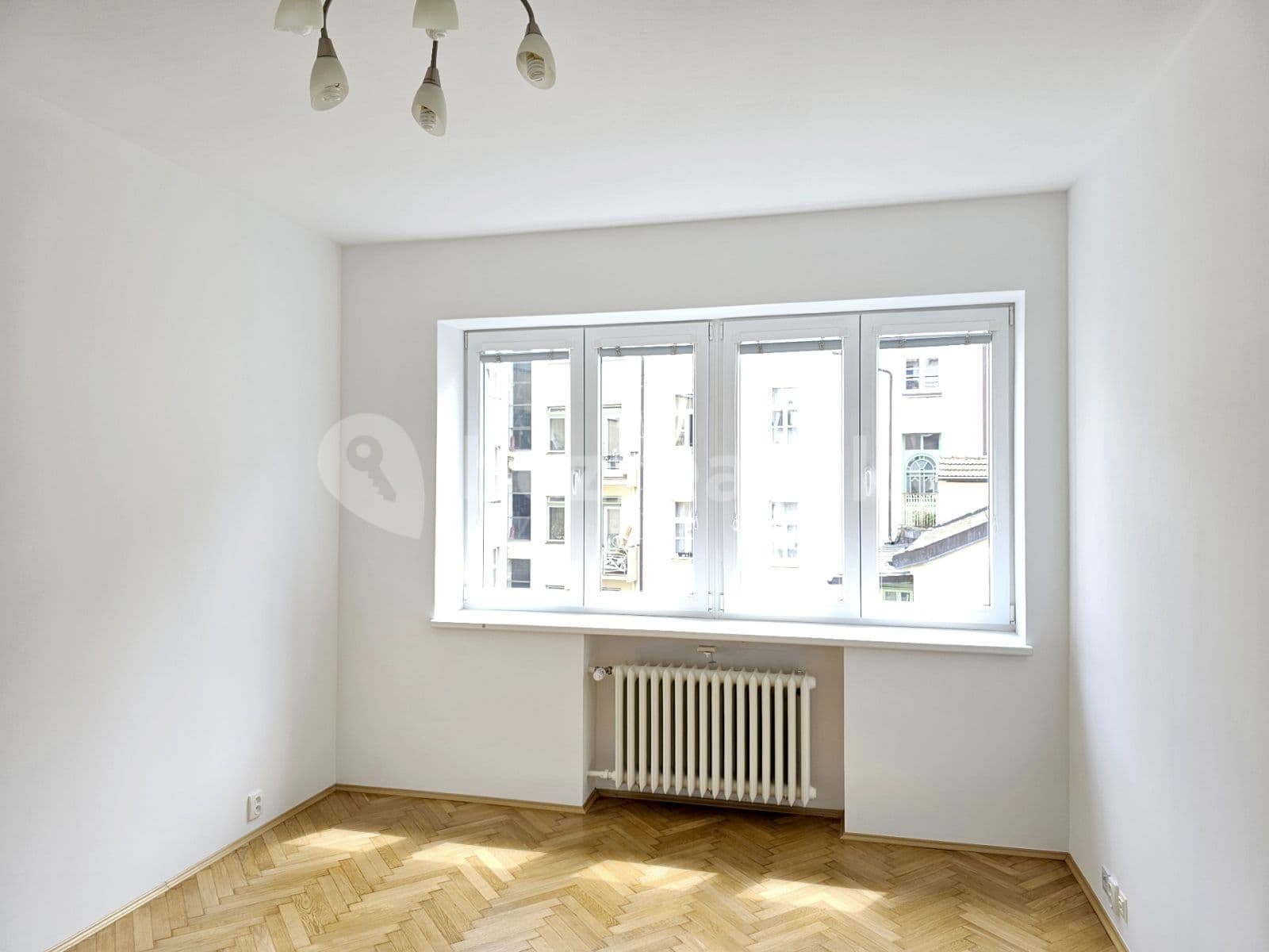 Prenájom bytu Garsoniéra 28 m², Heřmanova, Praha, Praha Prenájom bytu Garsoniéra 28 m², Heřmanova, Praha, Praha
