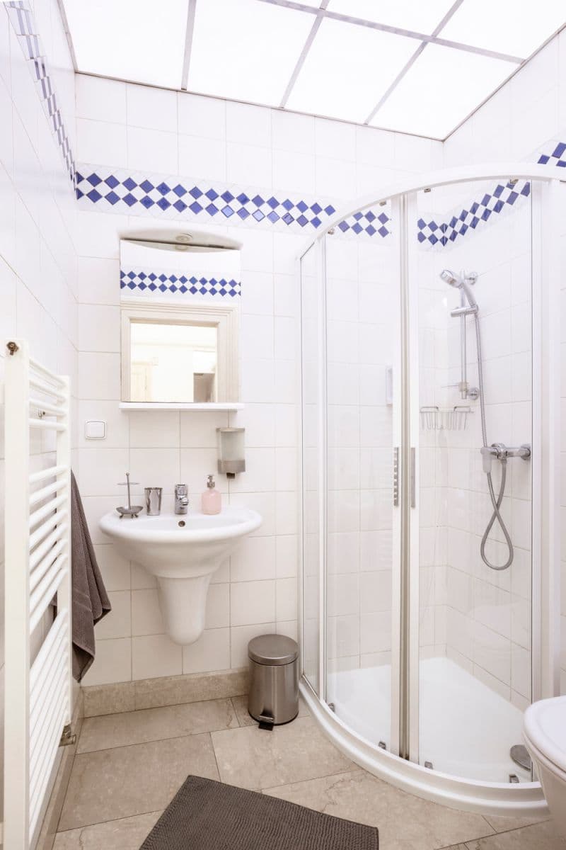 Prenájom bytu 160 m², Ruská, Praha, Praha Prenájom bytu 160 m², Ruská, Praha, Praha