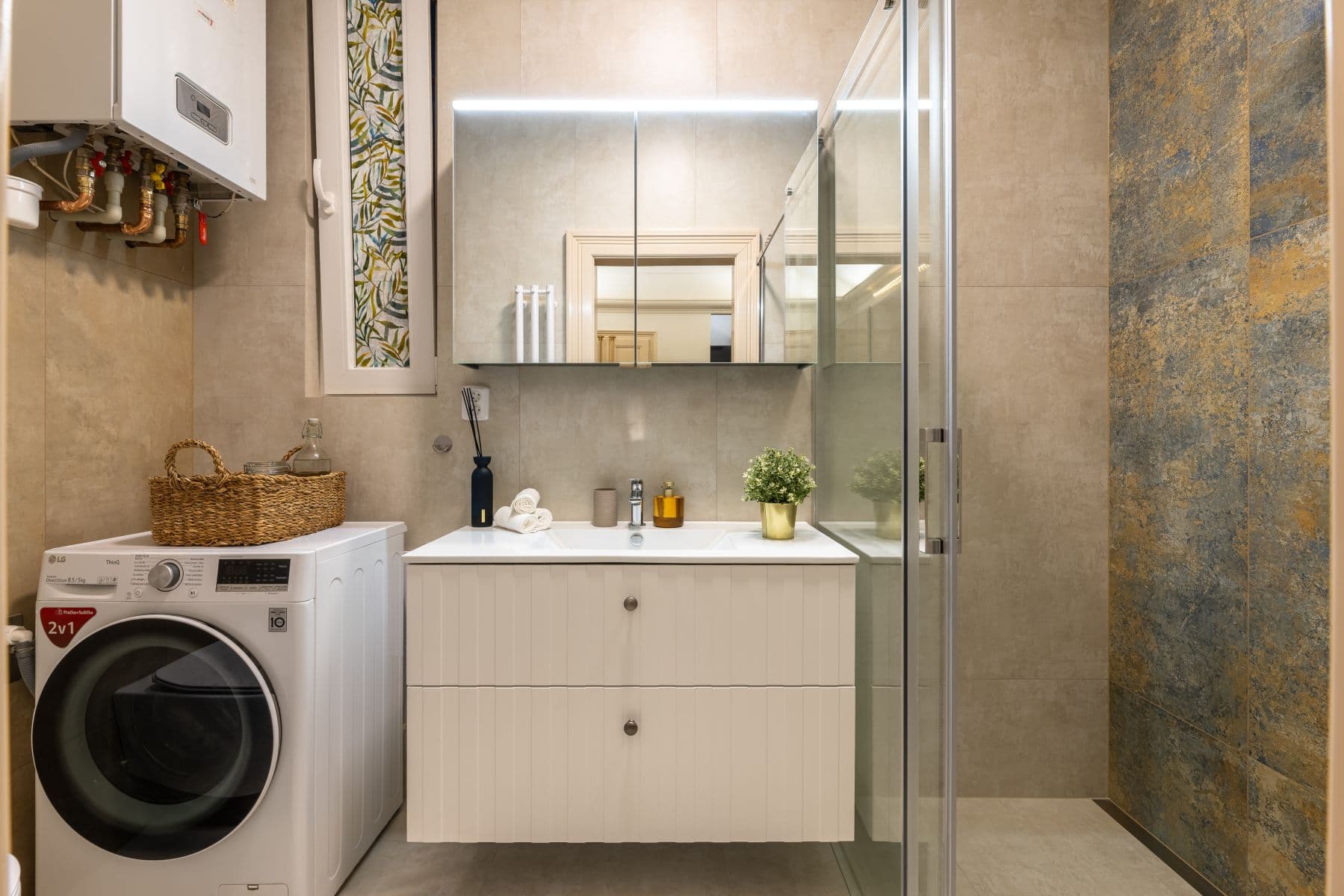 Prenájom bytu 160 m², Ruská, Praha, Praha Prenájom bytu 160 m², Ruská, Praha, Praha