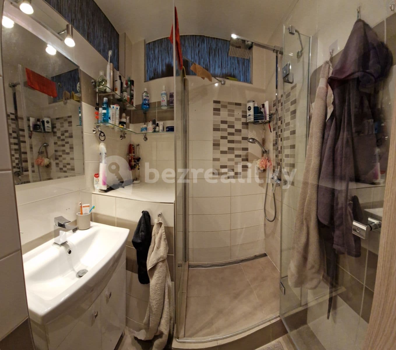 Prenájom bytu 2-izbový 55 m², Plaňanská, Praha, Praha Prenájom bytu 2-izbový 55 m², Plaňanská, Praha, Praha