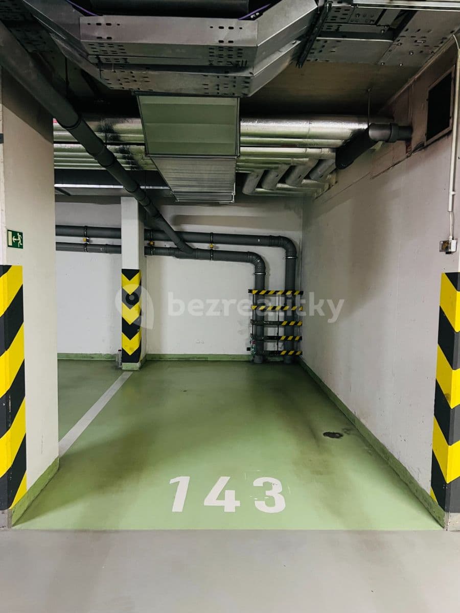 Prenájom bytu 2-izbový 50 m², Nad Okrouhlíkem, Praha, Praha Prenájom bytu 2-izbový 50 m², Nad Okrouhlíkem, Praha, Praha