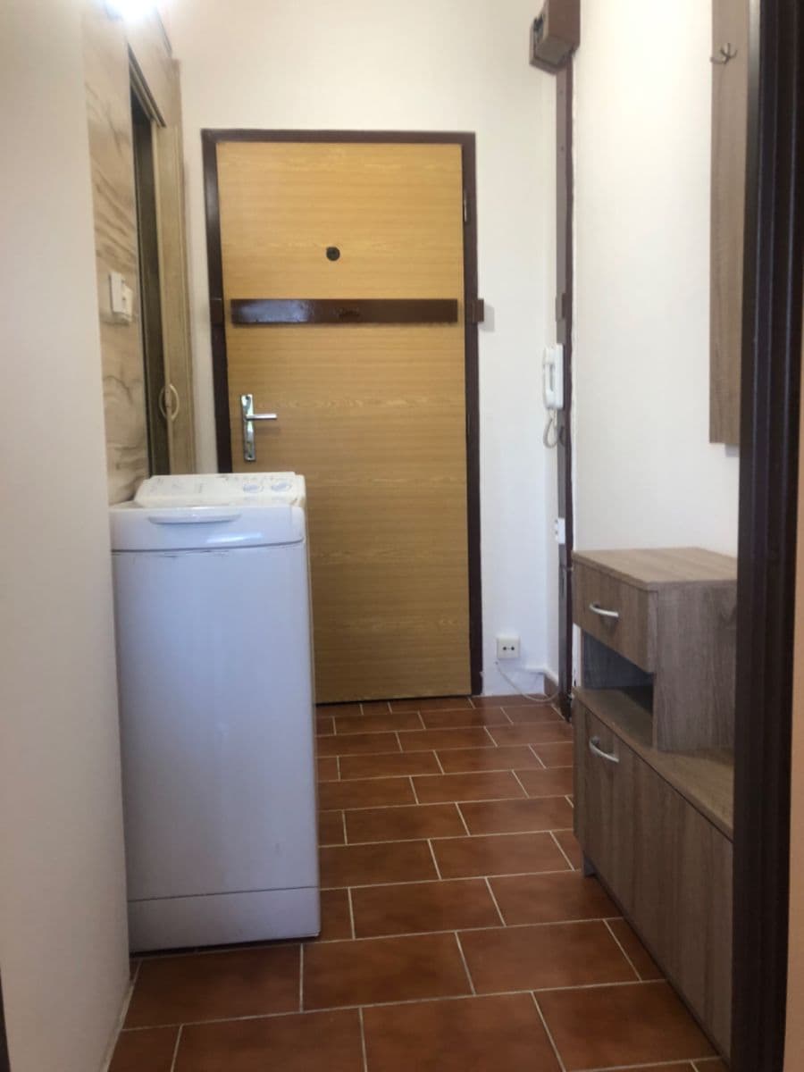 Predaj bytu 1-izbový 36 m², Peškova, Ústí nad Labem, Ústecký kraj Predaj bytu 1-izbový 36 m², Peškova, Ústí nad Labem, Ústecký kraj