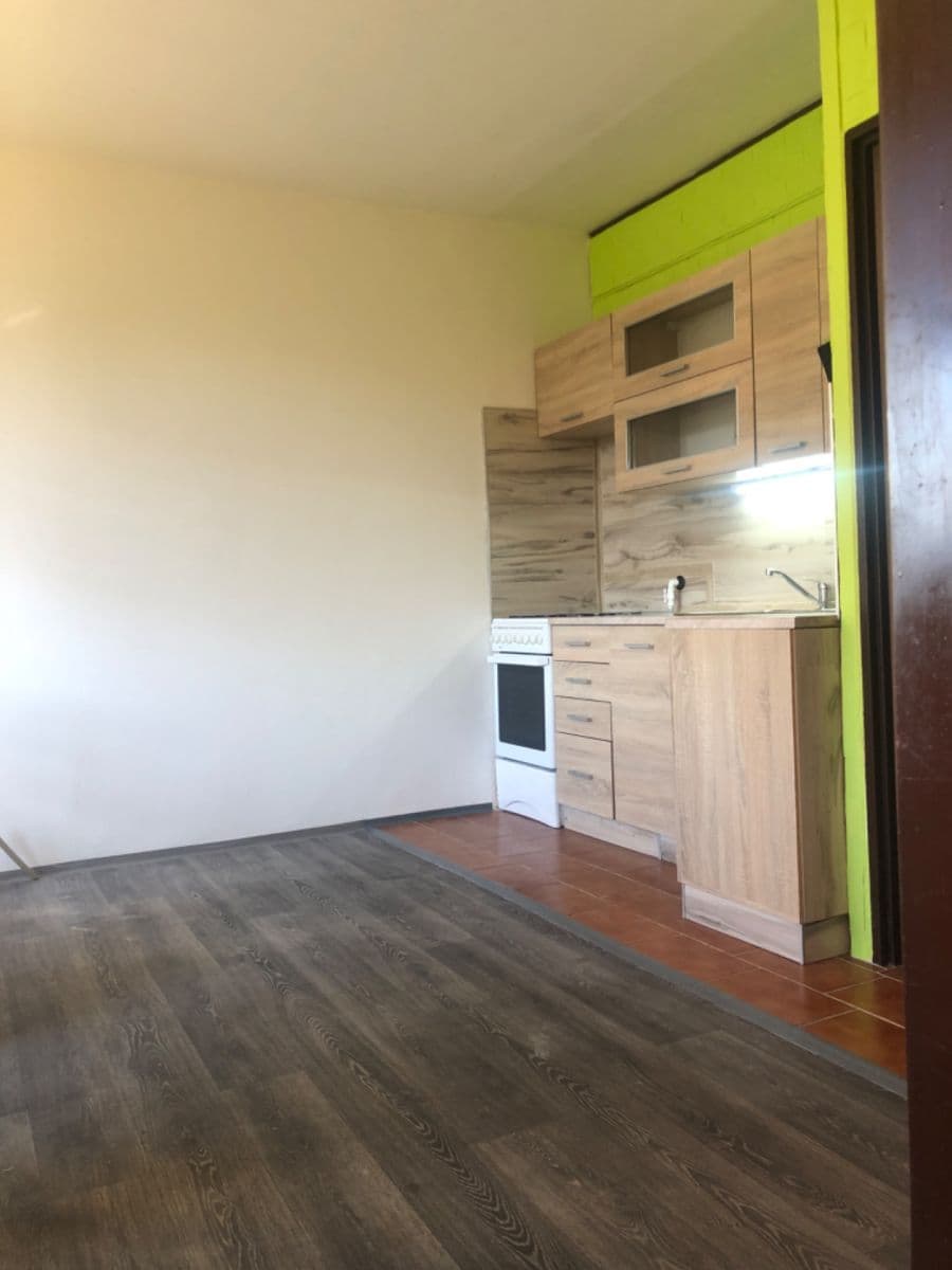Predaj bytu 1-izbový 36 m², Peškova, Ústí nad Labem, Ústecký kraj Predaj bytu 1-izbový 36 m², Peškova, Ústí nad Labem, Ústecký kraj