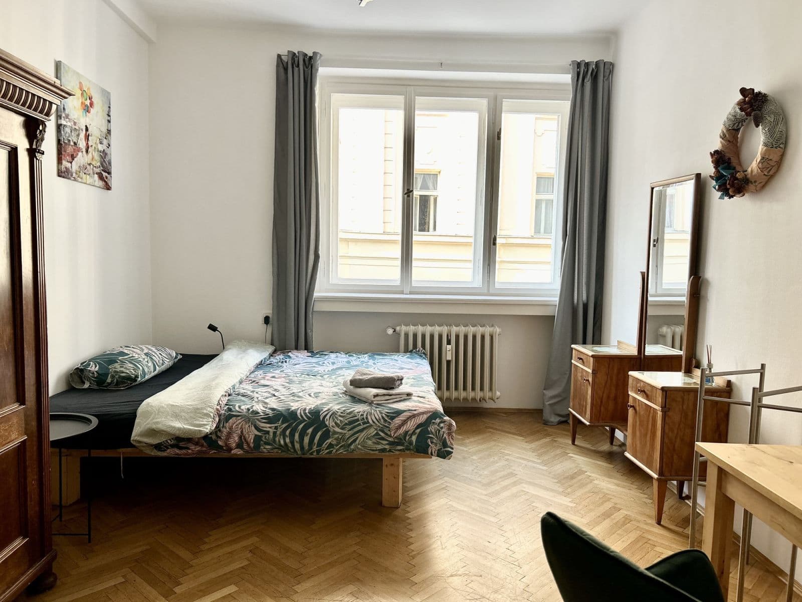 Prenájom bytu 72 m², Vrázova, Praha, Praha Prenájom bytu 72 m², Vrázova, Praha, Praha