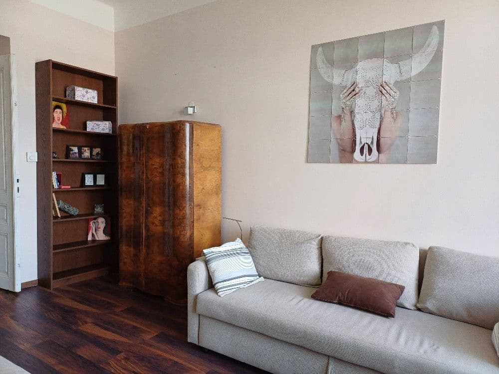 Prenájom bytu 80 m², Hořejší nábřeží, Praha, Praha Prenájom bytu 80 m², Hořejší nábřeží, Praha, Praha