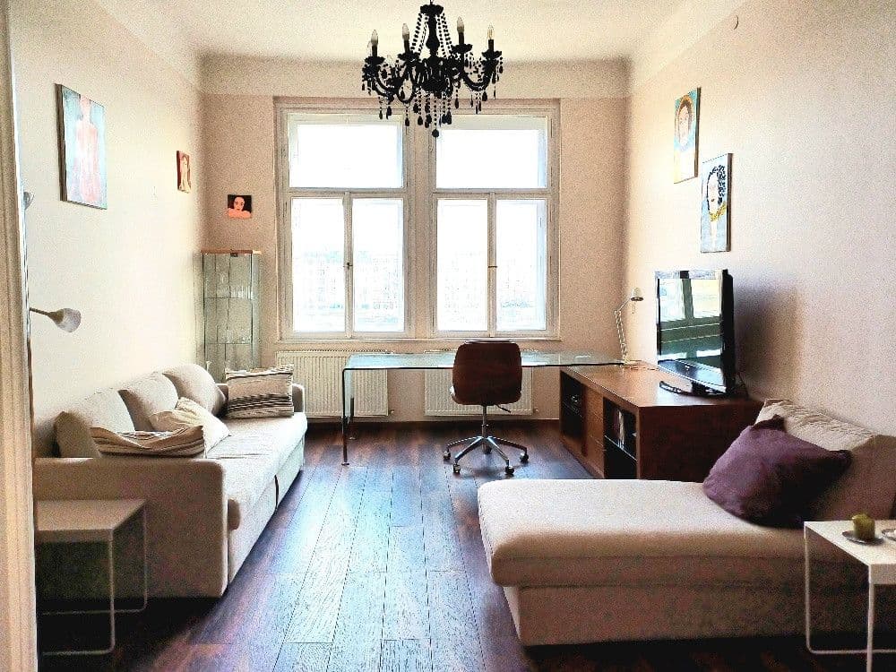 Prenájom bytu 80 m², Hořejší nábřeží, Praha, Praha Prenájom bytu 80 m², Hořejší nábřeží, Praha, Praha