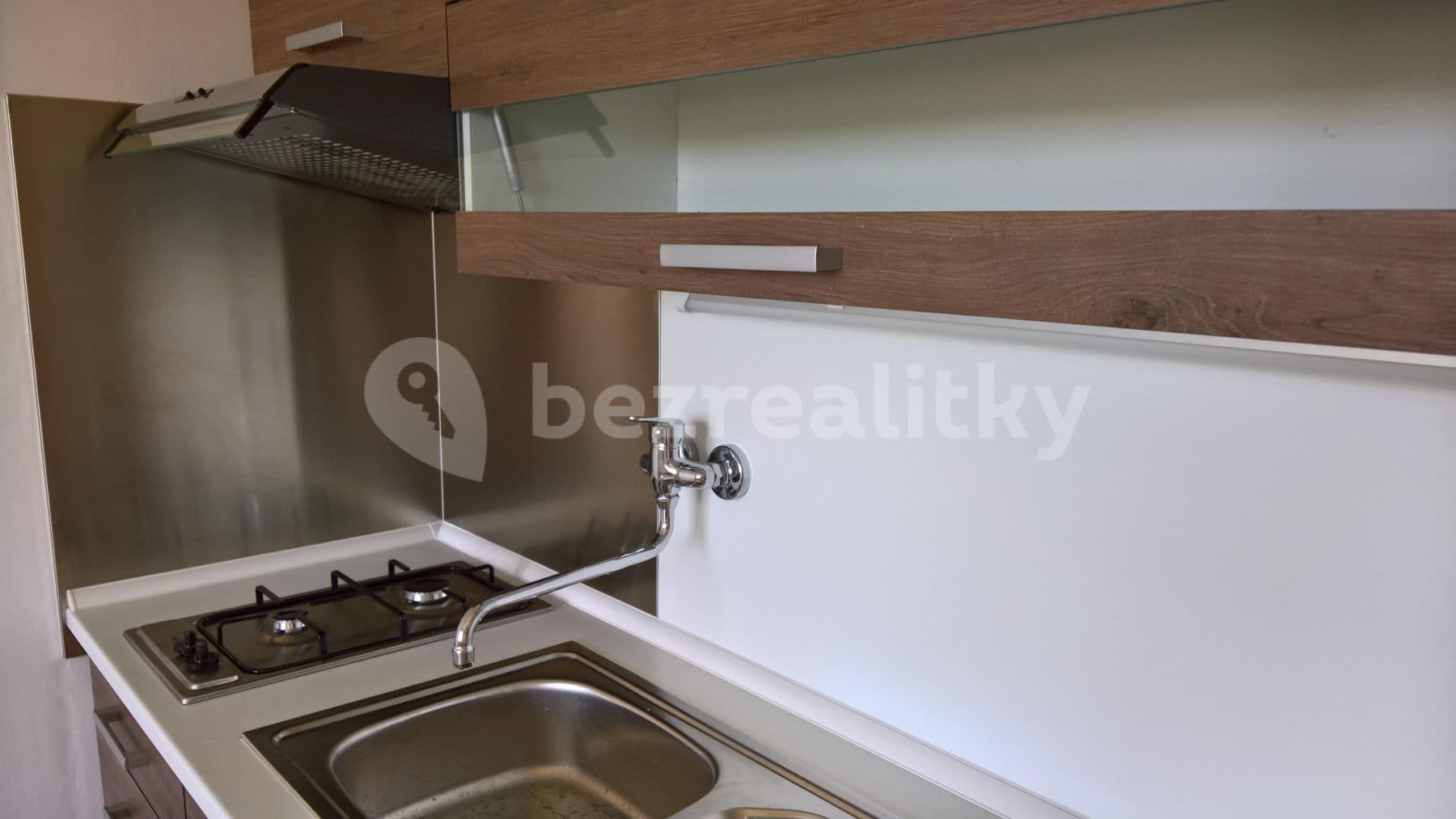 Prenájom bytu 1-izbový 21 m², Heranova, Ústí nad Orlicí, Pardubický kraj Prenájom bytu 1-izbový 21 m², Heranova, Ústí nad Orlicí, Pardubický kraj