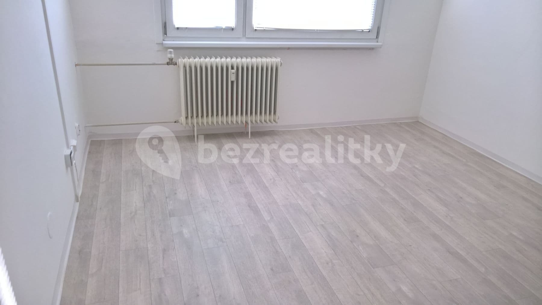 Prenájom bytu 1-izbový 21 m², Heranova, Ústí nad Orlicí, Pardubický kraj Prenájom bytu 1-izbový 21 m², Heranova, Ústí nad Orlicí, Pardubický kraj