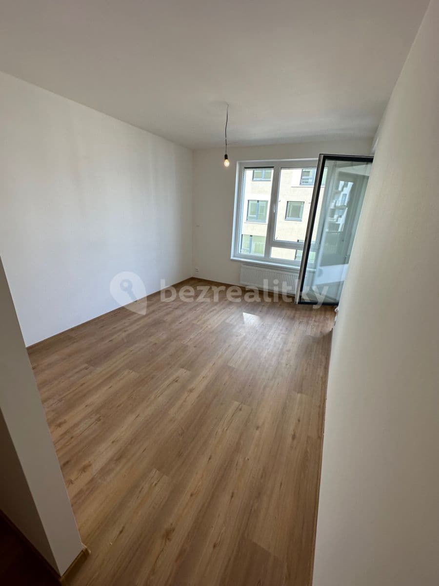 Prenájom bytu 4-izbový 130 m², Stočesova, Praha, Praha Prenájom bytu 4-izbový 130 m², Stočesova, Praha, Praha
