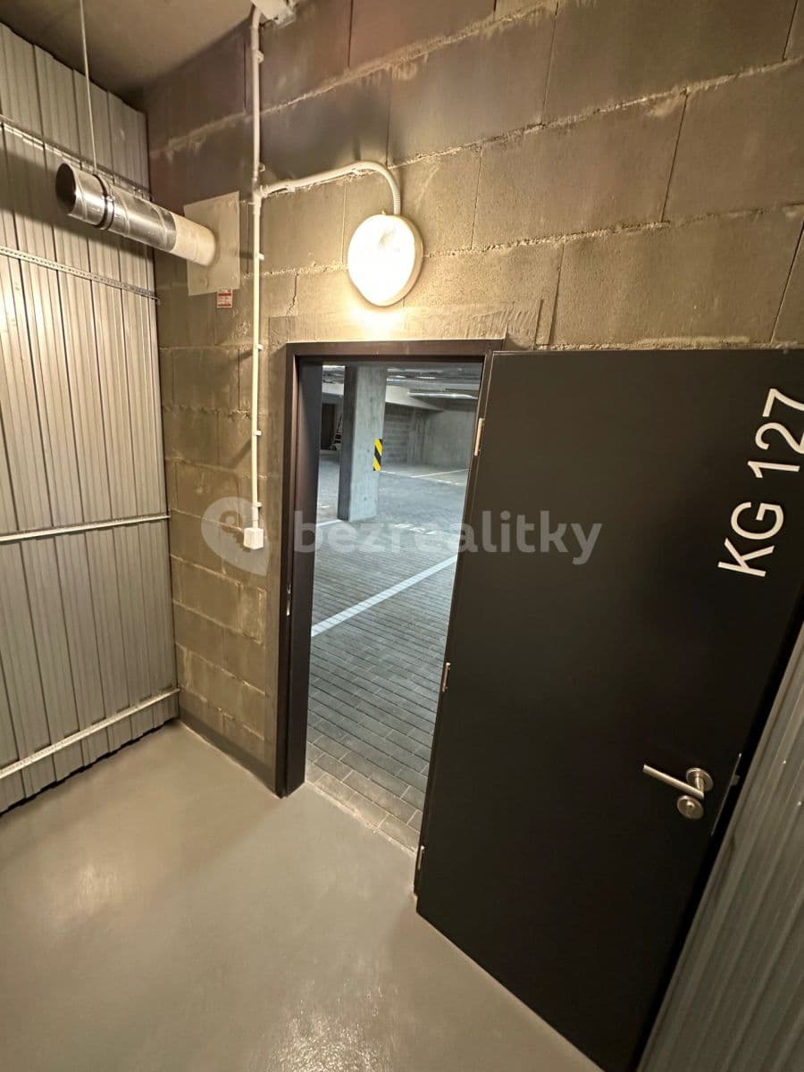 Prenájom bytu 4-izbový 130 m², Stočesova, Praha, Praha Prenájom bytu 4-izbový 130 m², Stočesova, Praha, Praha