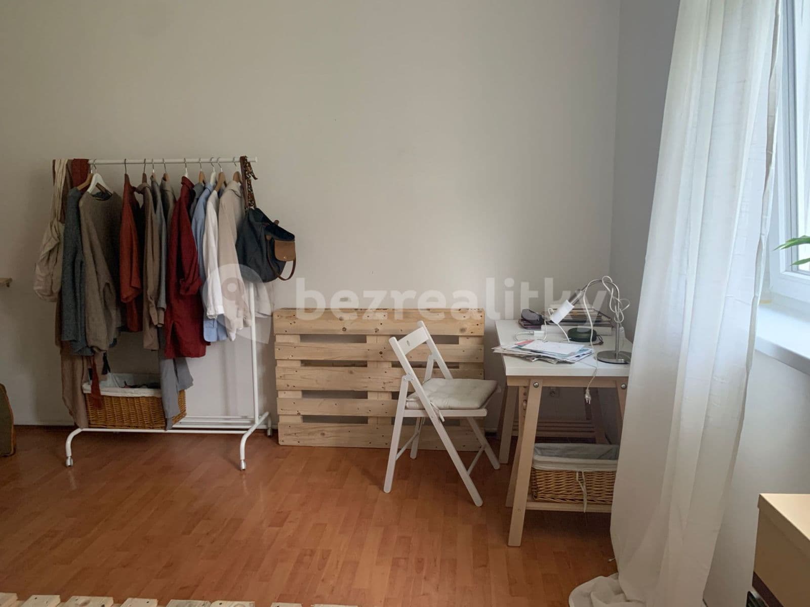Prenájom bytu 1-izbový 28 m², Ve Struhách, Praha, Praha Prenájom bytu 1-izbový 28 m², Ve Struhách, Praha, Praha