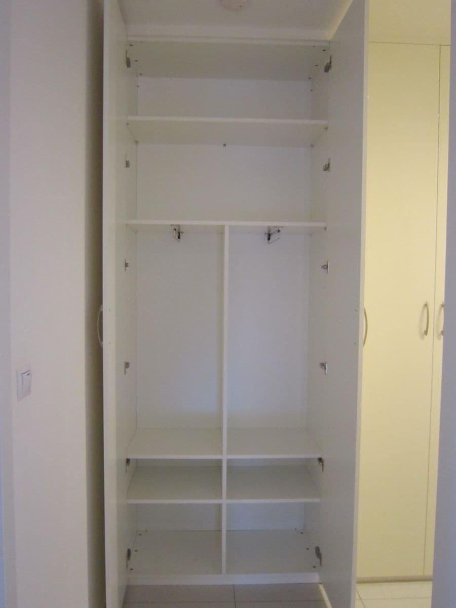 Prenájom bytu 3-izbový 96 m², Plzeňská, Praha, Praha Prenájom bytu 3-izbový 96 m², Plzeňská, Praha, Praha