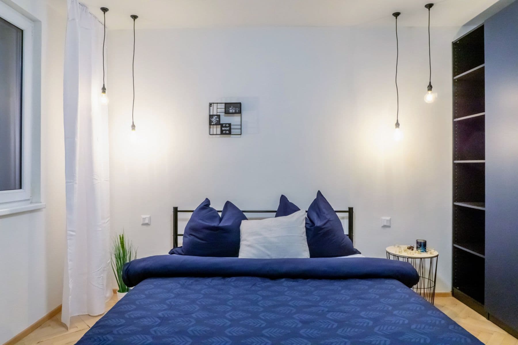 Prenájom bytu 56 m², Kamerunská, Praha, Praha Prenájom bytu 56 m², Kamerunská, Praha, Praha